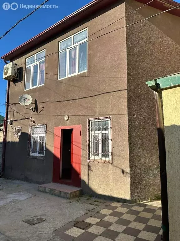 3-комнатная квартира: Дербент, Локомотивная улица, 14 (123 м) - Фото 1