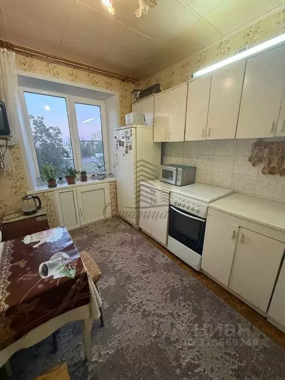 2-к кв. Белгородская область, Старый Оскол Жукова мкр, 47 (50.0 м) - Фото 1