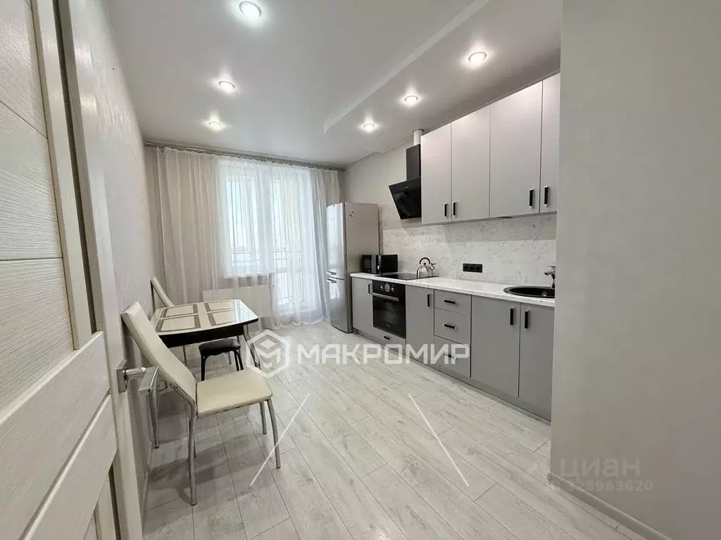 1-к кв. Татарстан, Казань ул. Родины, 24Г (39.5 м) - Фото 1