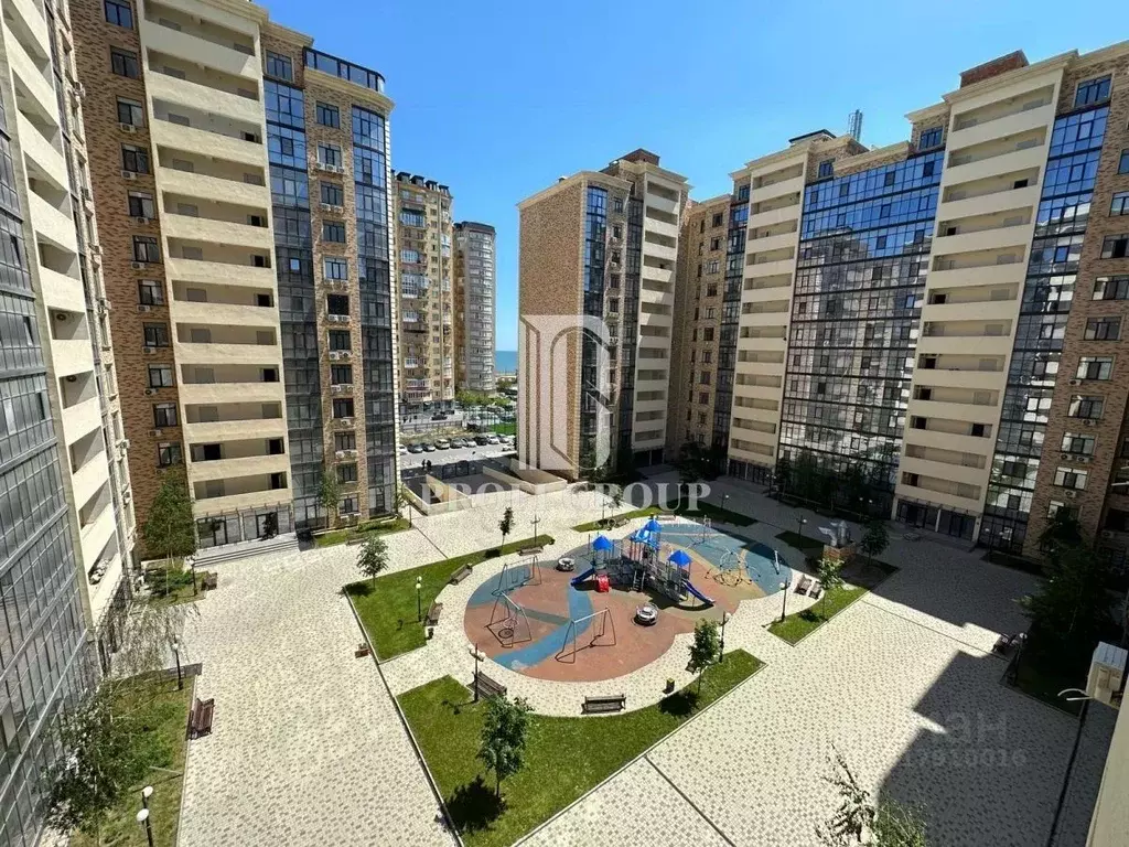 2-к кв. Дагестан, Махачкала ул. Времена Года (72.0 м) - Фото 1