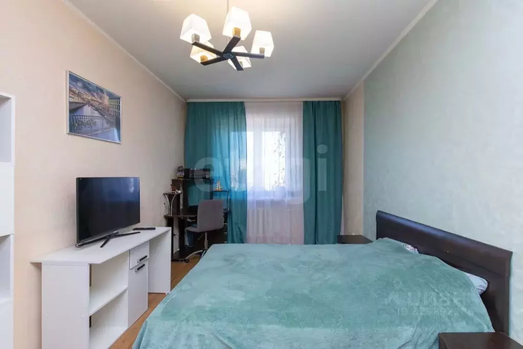 2-к кв. Тюменская область, Тюмень Солнечный проезд, 7 (53.2 м) - Фото 0