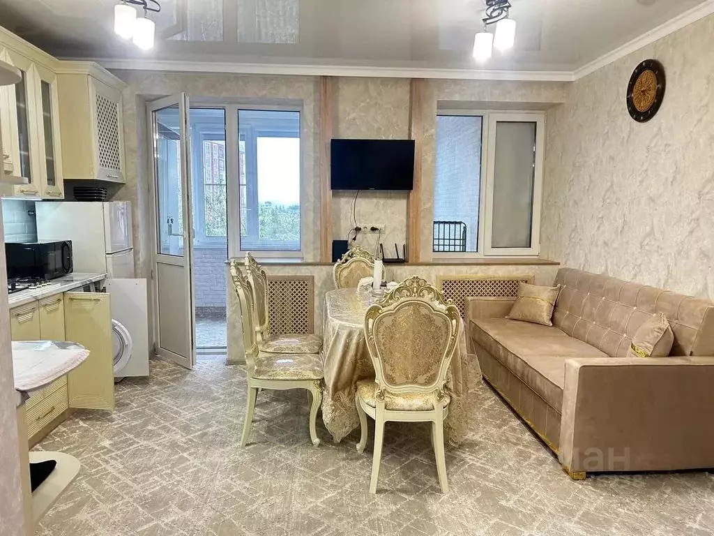 2-к кв. Ставропольский край, Кисловодск Коллективная ул., 10 (60.0 м) - Фото 0