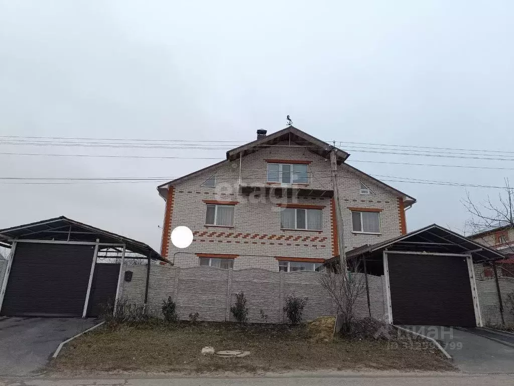 Дом в Белгородская область, Белгород ул. Мишенина, 33 (467 м) - Фото 0