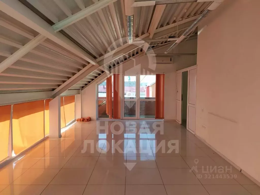 Офис в Омская область, Омск ул. Чапаева, 71 (415 м) - Фото 2