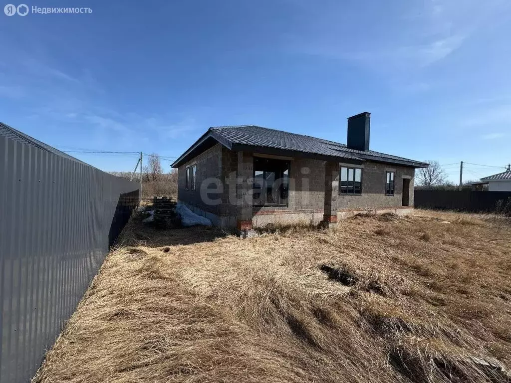 Дом в Новое Барятино, Виноградная улица (165 м) - Фото 1