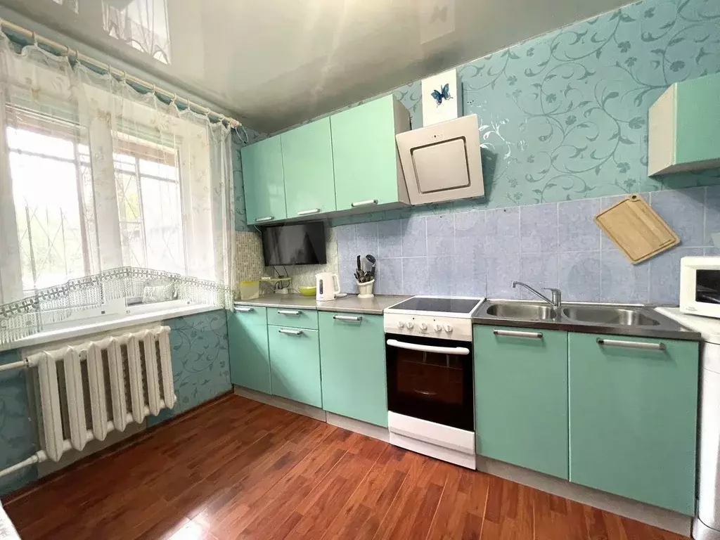 4-к. квартира, 70,5 м, 1/9 эт. - Фото 0