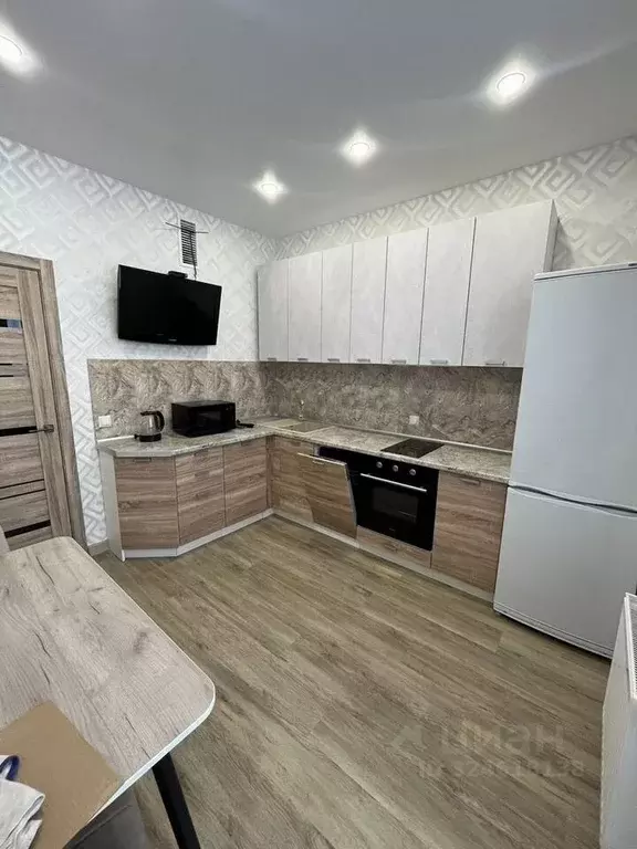 1-к кв. Крым, Симферопольский район, с. Мирное ул. Крымской Весны, 6к1 ... - Фото 1