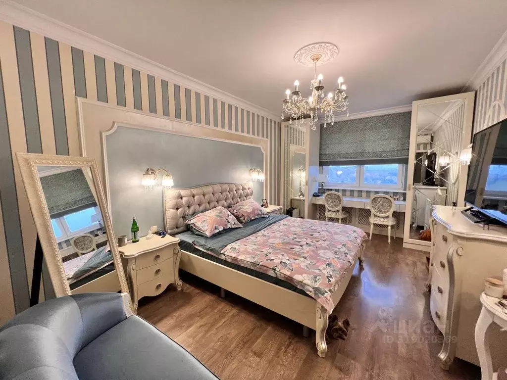 Квартира, 4 комнаты, 120.6 м - Фото 1