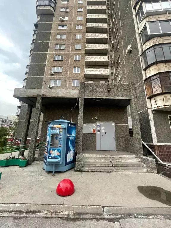 Продаётся 2-к квартира, 56 м - Фото 0
