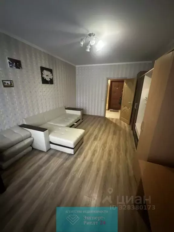 2-к кв. Московская область, Дмитров Школьная ул., 10 (65.0 м) - Фото 2