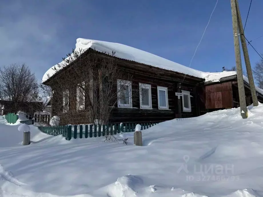 Дом в Пермский край, Усолье Усольский район, Набережная ул., 21 (20 м) - Фото 1