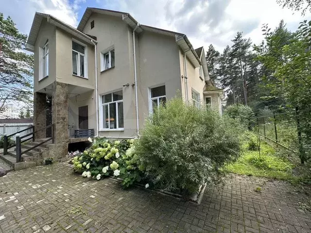 Дом 380 м на участке 10 сот. - Фото 0