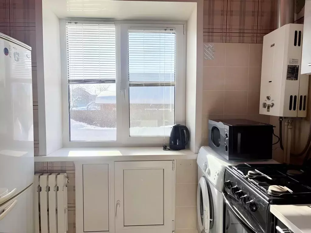 1-к кв. Тульская область, Узловая ул. Простомолотова, 2 (31.0 м) - Фото 2
