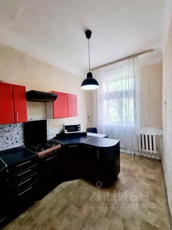 3-к кв. Пермский край, Александровск Яйва пгт, Коммунистическая ул., 3 ... - Фото 1