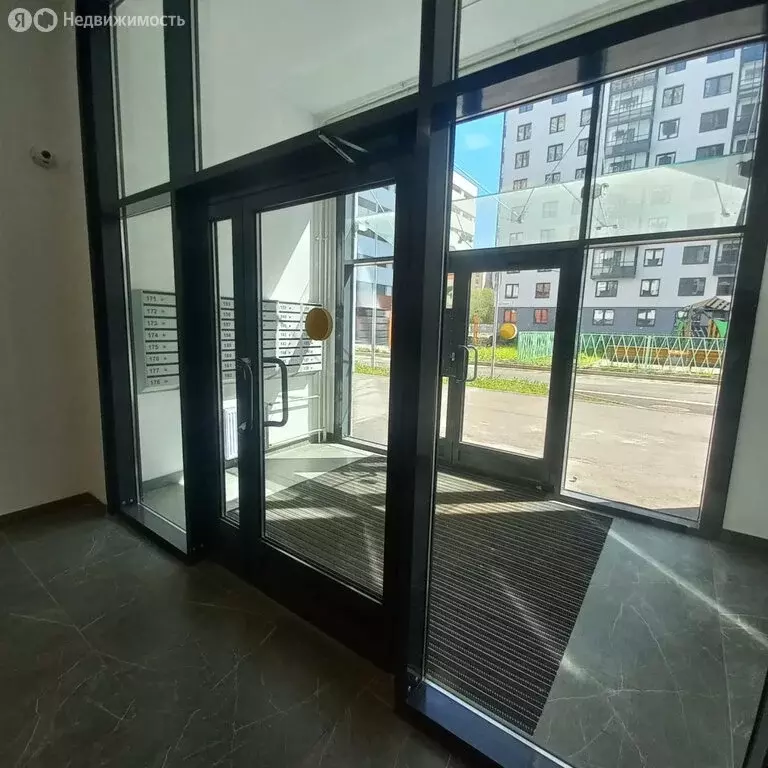 2-комнатная квартира: Санкт-Петербург, улица Руднева, 15 (64 м) - Фото 1