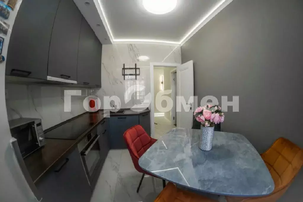 Продается 2-комнатная квартира - Фото 2