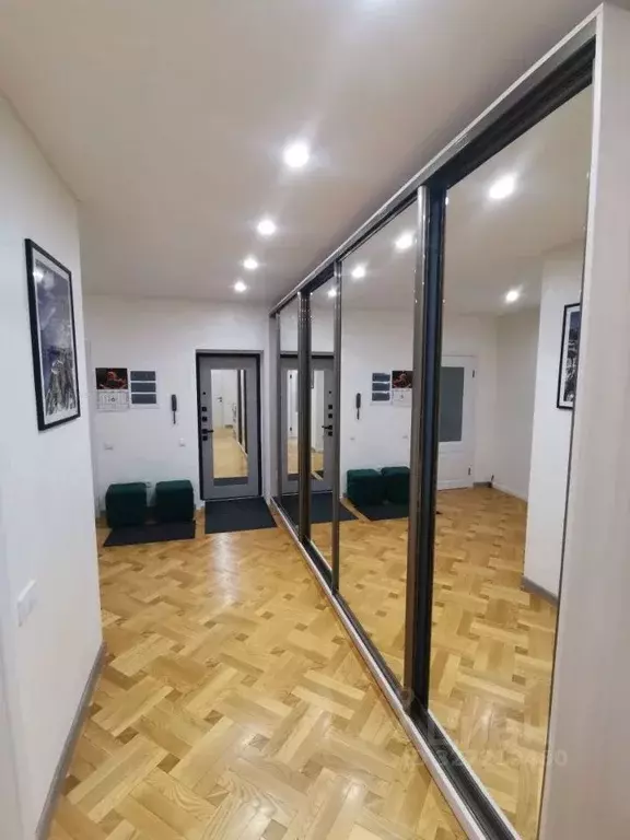 4-к кв. Воронежская область, Воронеж бул. Победы, 15А (121.8 м) - Фото 2