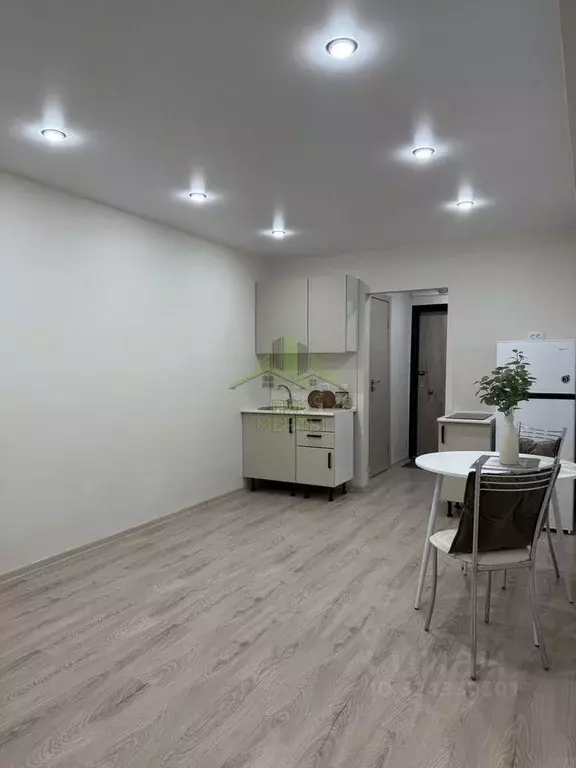 Студия Бурятия, Улан-Удэ ул. Сахьяновой, 19 (23.9 м) - Фото 2