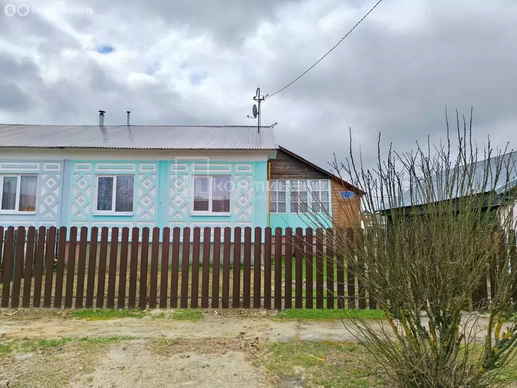 Дом в село Павловское, Центральная улица, 3 (67.7 м) - Фото 1