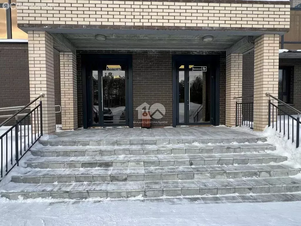 3-комнатная квартира: посёлок Садовый, улица Затонского, 105/3 (57.5 ... - Фото 2