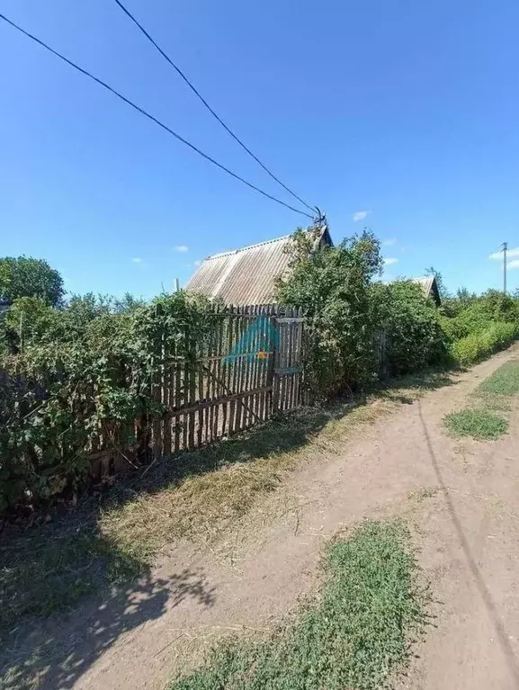 Дом в Оренбургская область, Сакмарский район, Татаро-Каргалинский ... - Фото 1