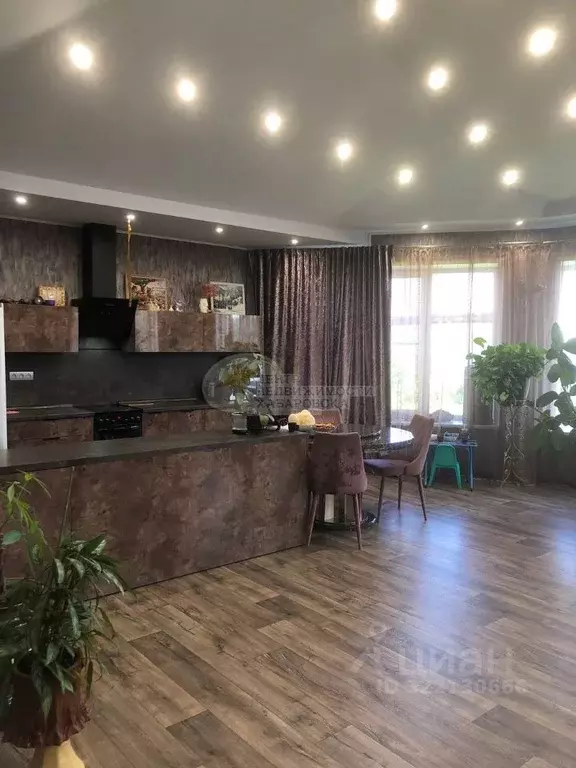 Дом в Хабаровский край, Хабаровск Владивостокское ш., 50/1 (177 м) - Фото 1