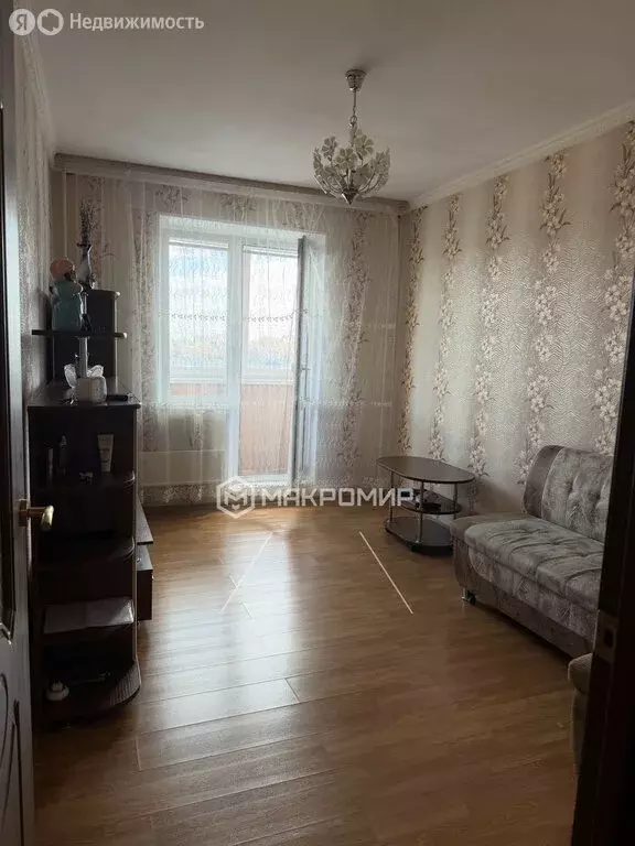 1-комнатная квартира: Челябинск, улица Молодогвардейцев, 17А (32.1 м) - Фото 1