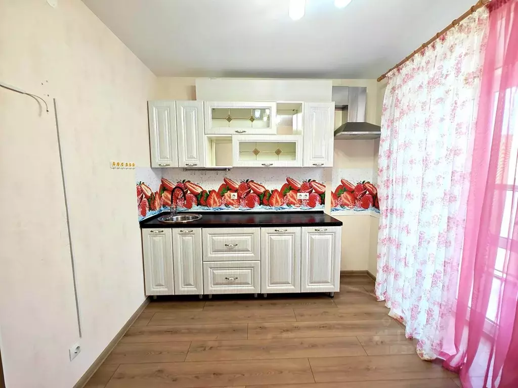 1-к кв. Татарстан, Пестречинский район, Кощаковское с/пос, д. Царево ... - Фото 1