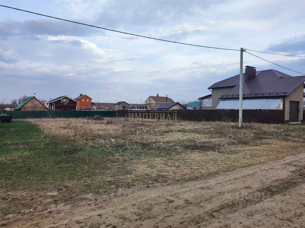 Участок в Марий Эл, Йошкар-Ола городской округ, д. Шоя-Кузнецово ул. ... - Фото 1