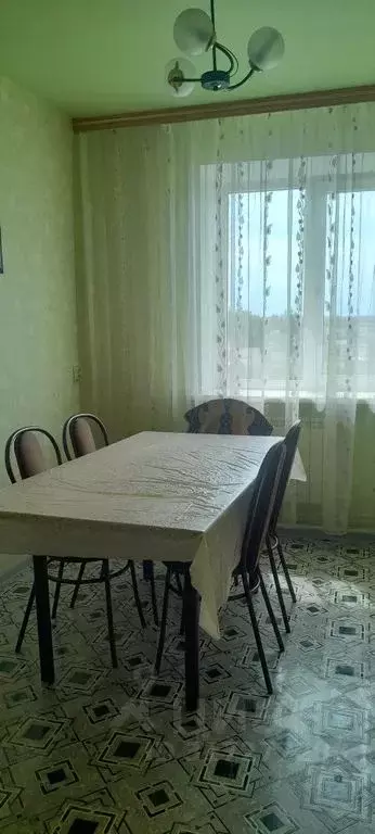 2-к кв. Псковская область, Печоры Прудовая ул., 2 (52.0 м) - Фото 1