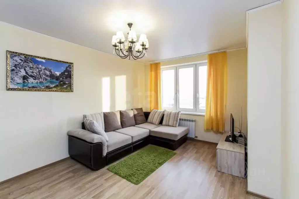 1-к кв. Тюменская область, Тюмень Заречный проезд, 43 (45.0 м) - Фото 2