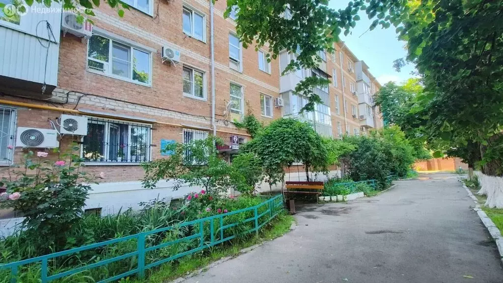 2-комнатная квартира: Кропоткин, улица Кирова, 7 (44.2 м) - Фото 1
