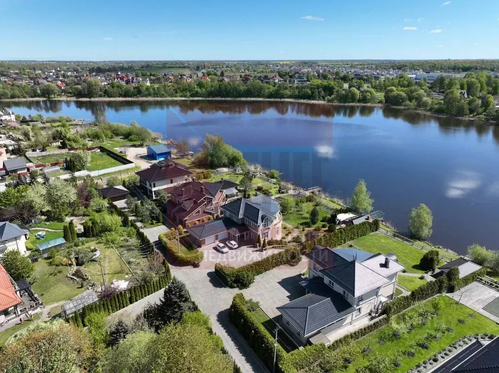 Дом в Калининградская область, Гурьевский муниципальный округ, пос. ... - Фото 1