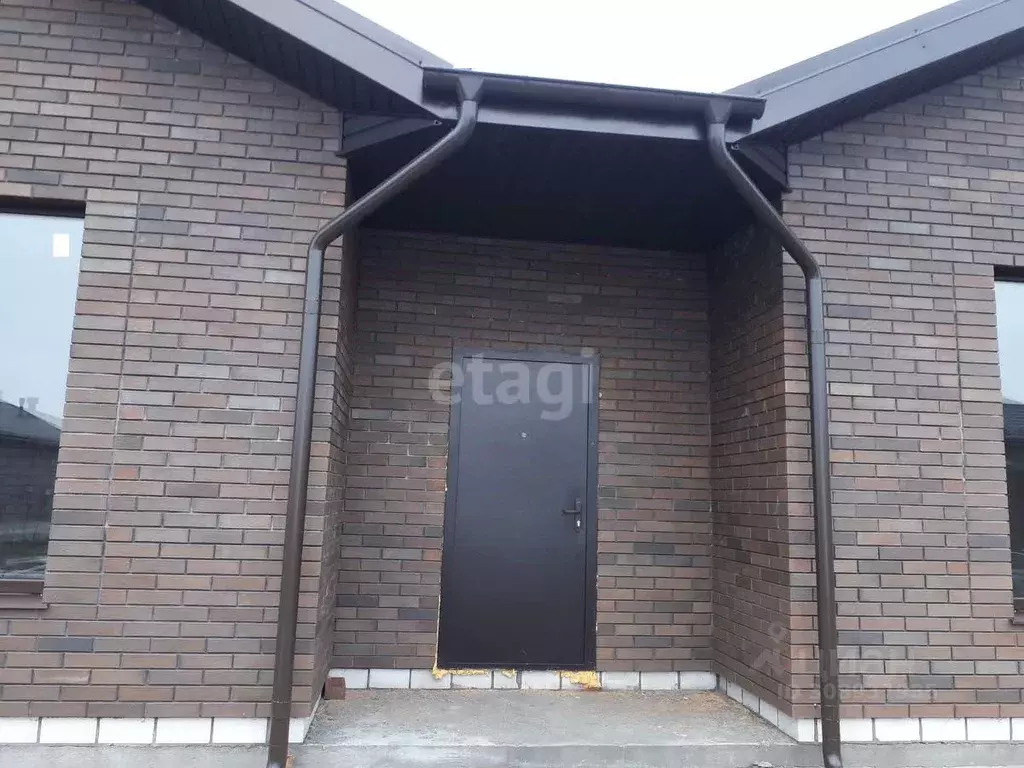 Дом в Брянская область, Брянский район, Снежское с/пос, с. Толмачево ... - Фото 1