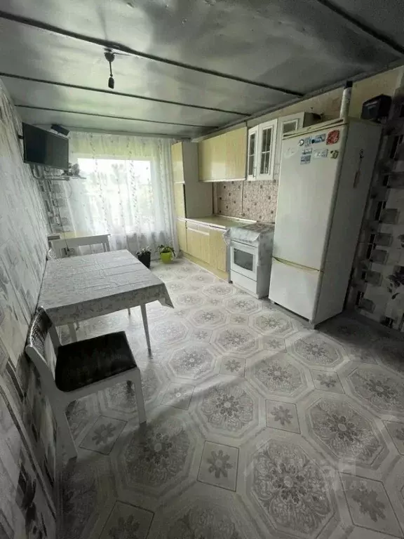 Дом в Амурская область, Ивановский муниципальный округ, с. Среднебелая ... - Фото 1