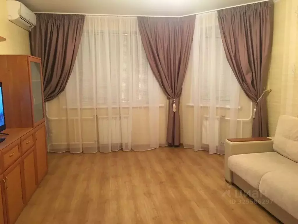 1-к кв. Московская область, Красногорск бул. Ильинский, 3 (42.0 м) - Фото 1