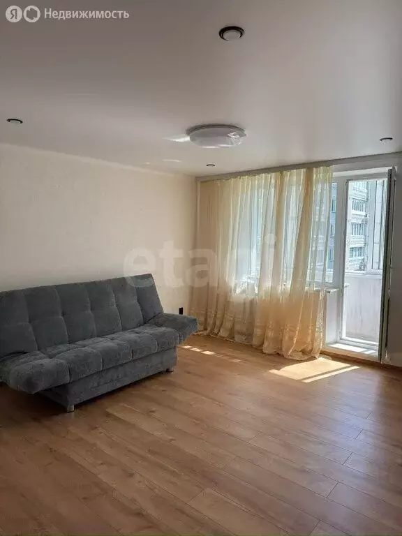 3-комнатная квартира: Набережные Челны, 13-й комплекс, 1 (61.7 м) - Фото 0