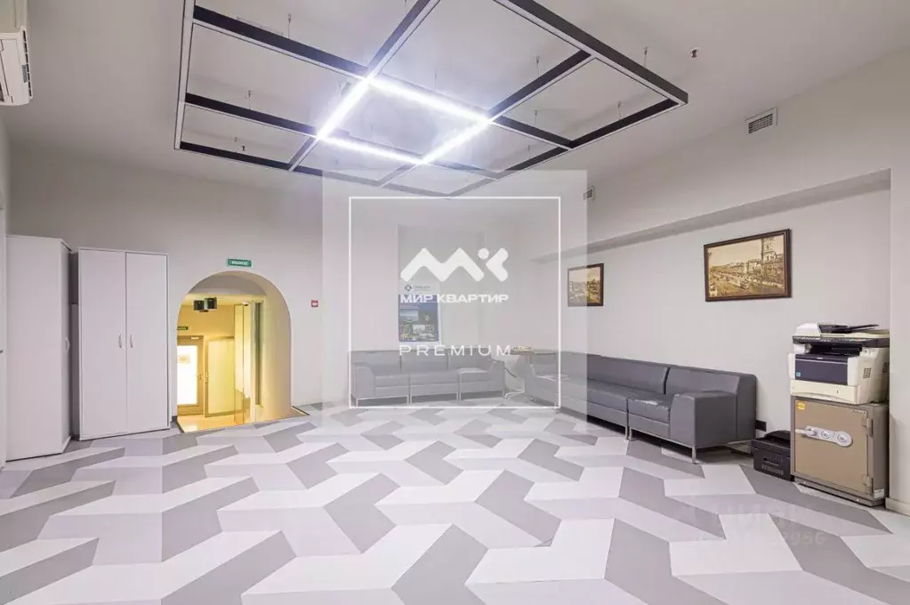 Офис в Санкт-Петербург Большая Посадская ул., 12 (1100 м) - Фото 1