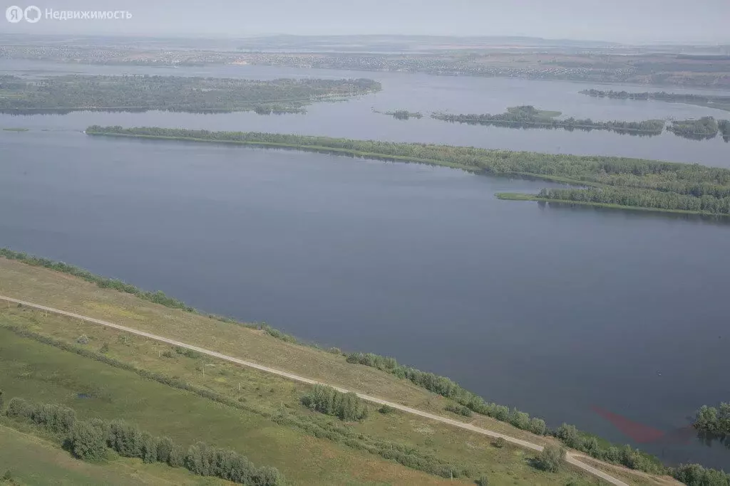 Участок в Безенчукский район, сельское поселение Екатериновка (1400 м) - Фото 1
