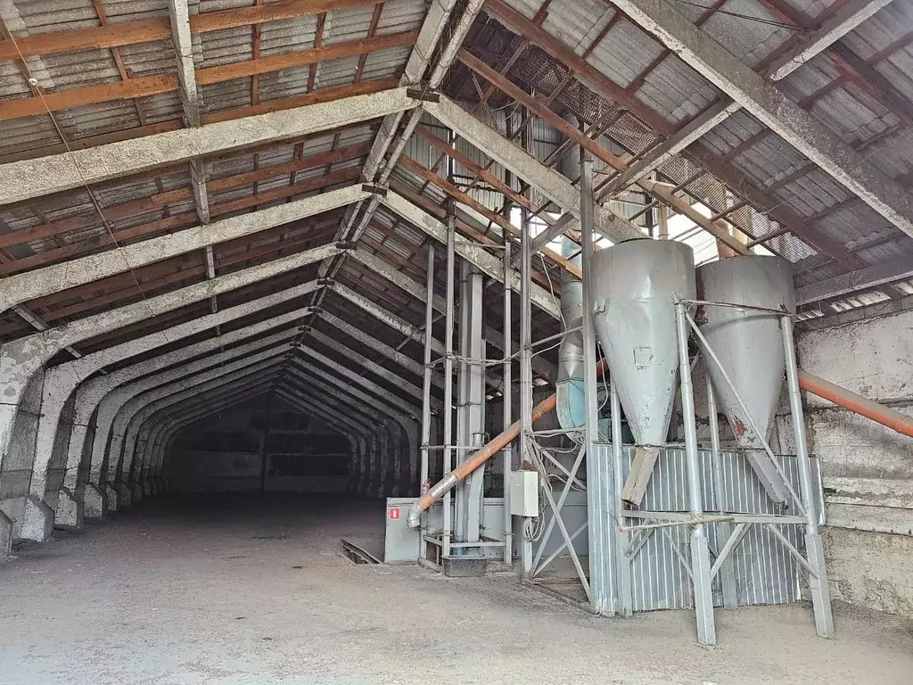Склад в Краснодарский край, Новокубанск Шоссейная ул., 68/1 (6000 м) - Фото 1