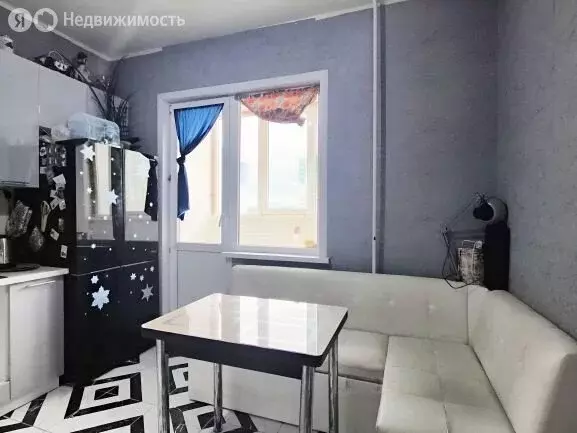 2-комнатная квартира: посёлок городского типа Голубое, Парковый ... - Фото 2
