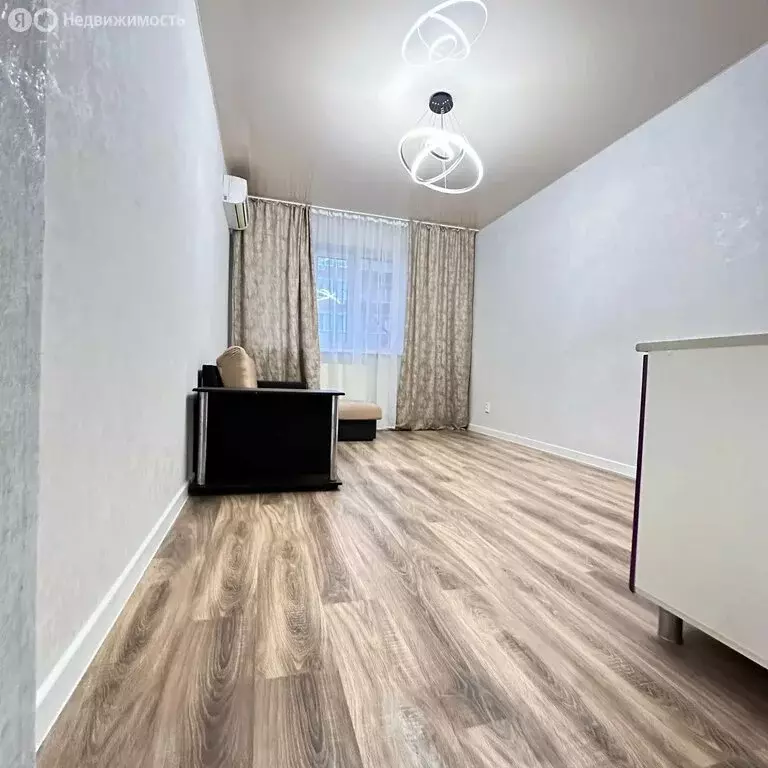 Квартира-студия: посёлок Российский, улица Куликова Поля, 31 (22 м) - Фото 1