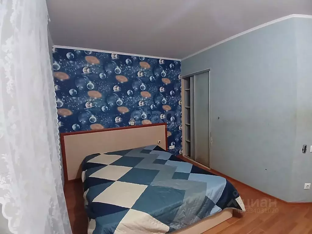 3-к кв. Псковская область, Псков ул. Новоселов, 5А (70.0 м) - Фото 1