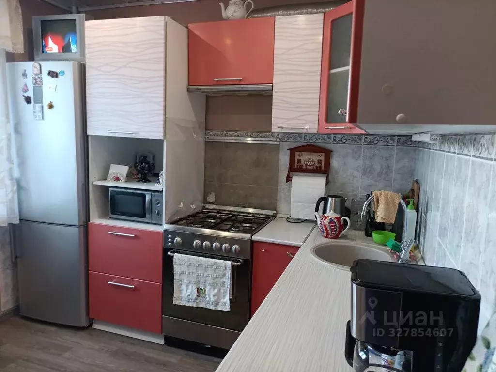 3-к кв. Ярославская область, Тутаев Комсомольская ул., 107 (63.0 м) - Фото 2