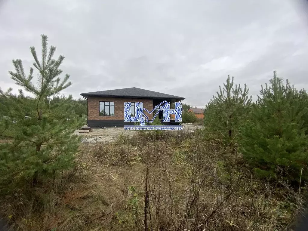 Дом в Курская область, Курский район, Моковский сельсовет, д. Духовец ... - Фото 1