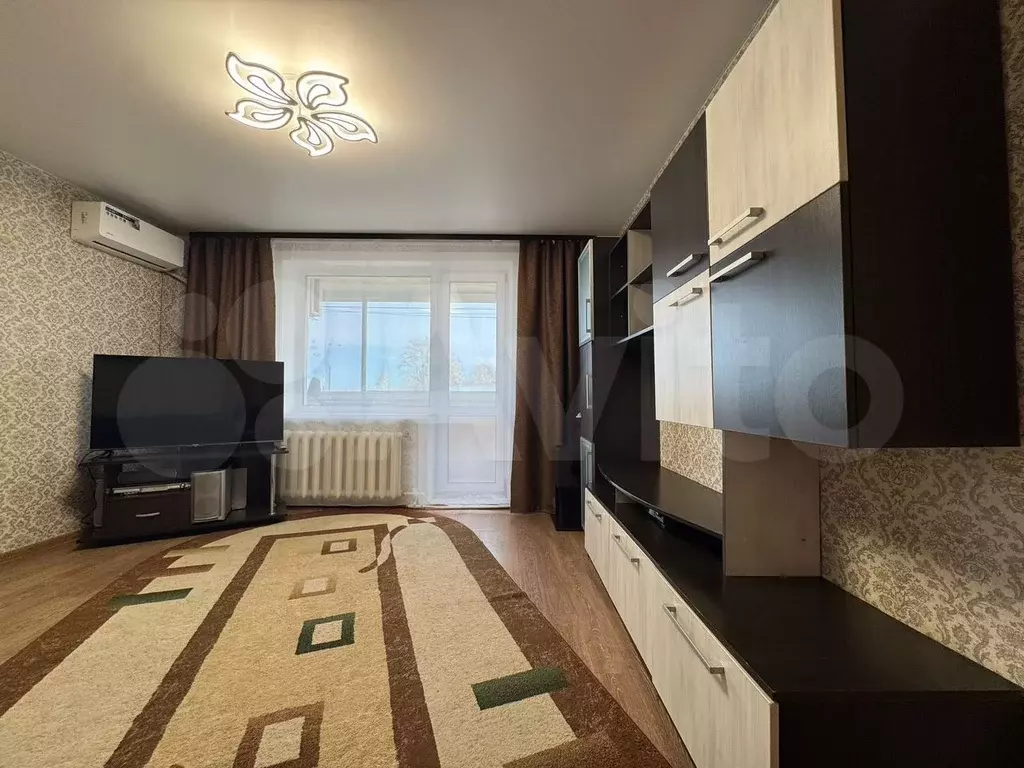 3-к. квартира, 58 м, 3/3 эт. - Фото 1