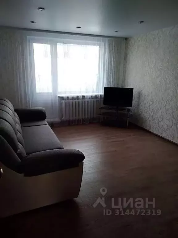 2-к кв. Пермский край, Губаха просп. Свердлова, 4В (56.0 м) - Фото 1
