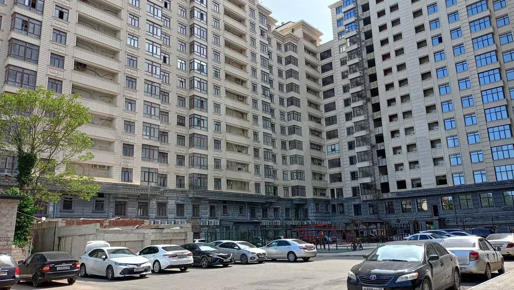 2-к. квартира, 85 м, 4/17 эт. - Фото 1
