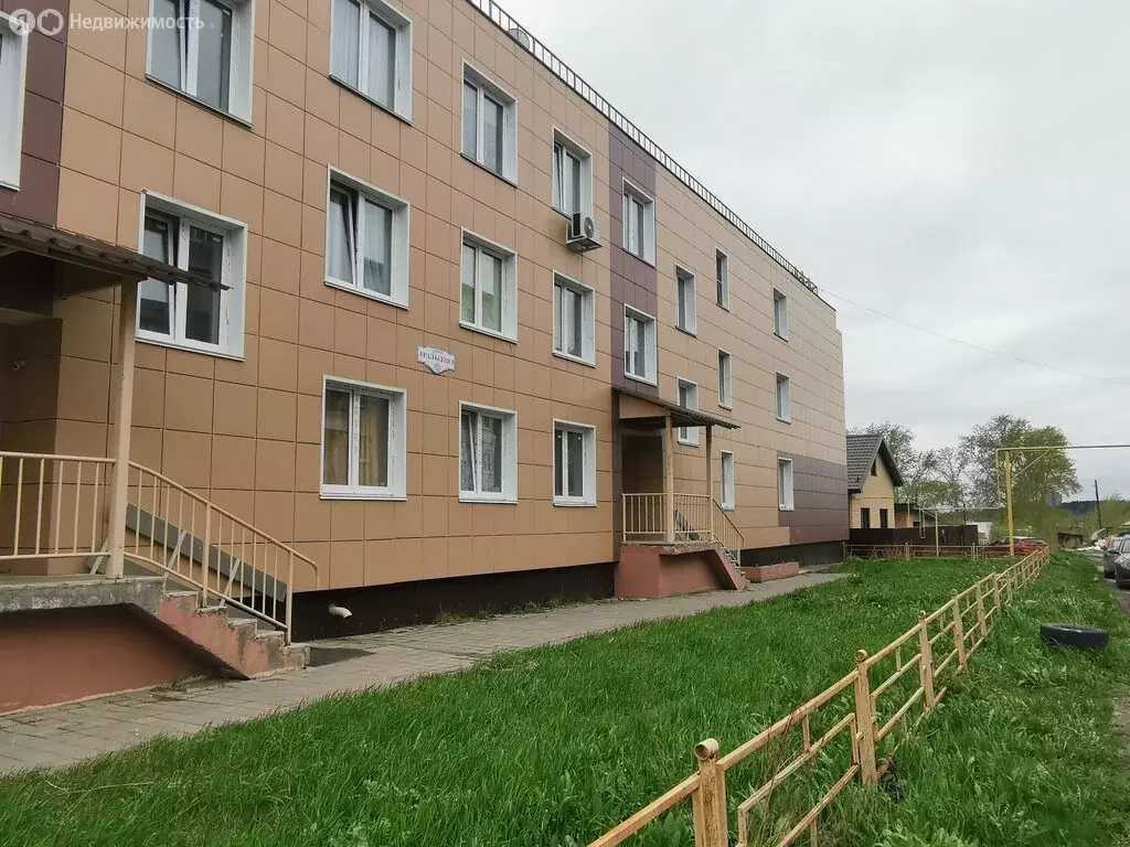 Квартира-студия: посёлок городского типа Верхнее Дуброво, Уральская ... - Фото 1