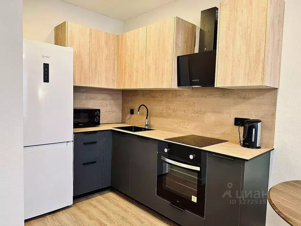 2-к кв. Москва Очаковское ш., 5к1 (33.0 м) - Фото 1